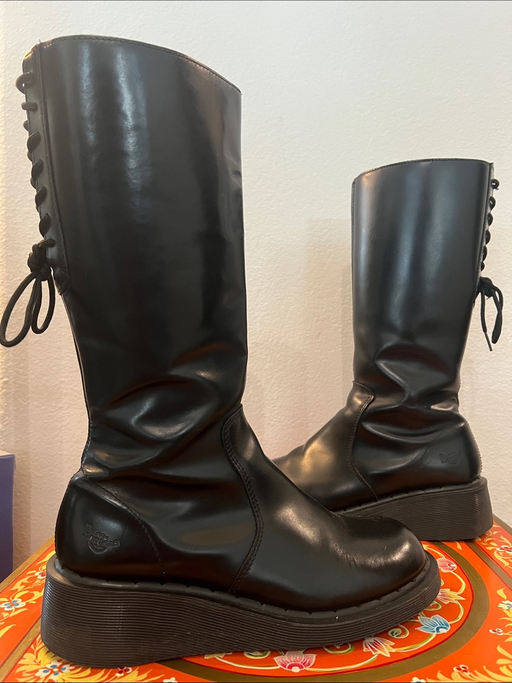 🏴󠁧󠁢󠁥󠁮󠁧󠁿 Vintage Dr. Martens MIE 3A34 Tall Back Lace Wedge Boots UK 6